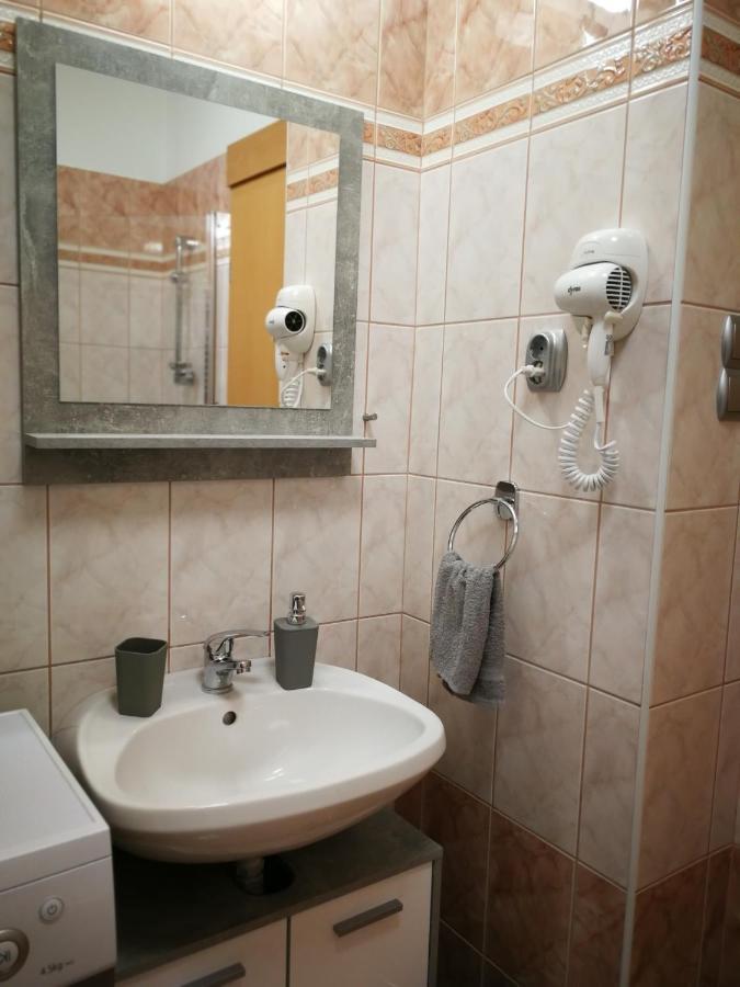 Vörösmarty Apartman Miskolc - Belváros - downtown Kültér fotó